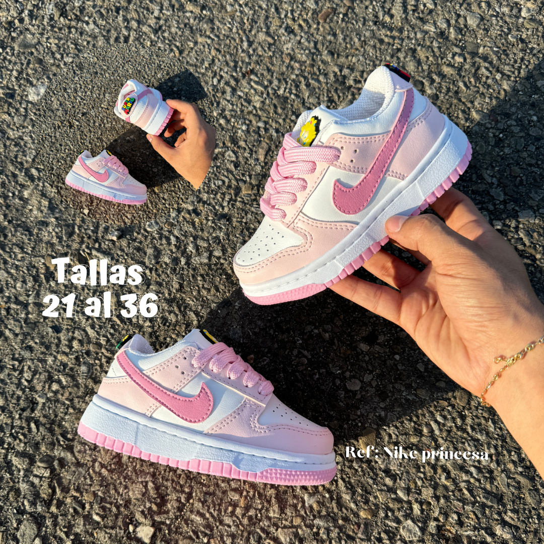 Nike Princesa Peach